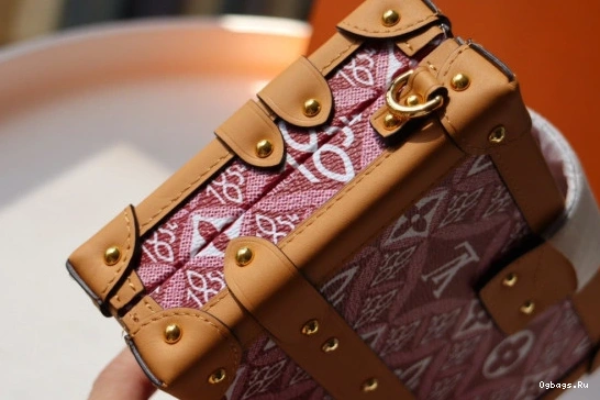 LOUIS VUITTON PETITE 1854 SINCE MALLE 0301